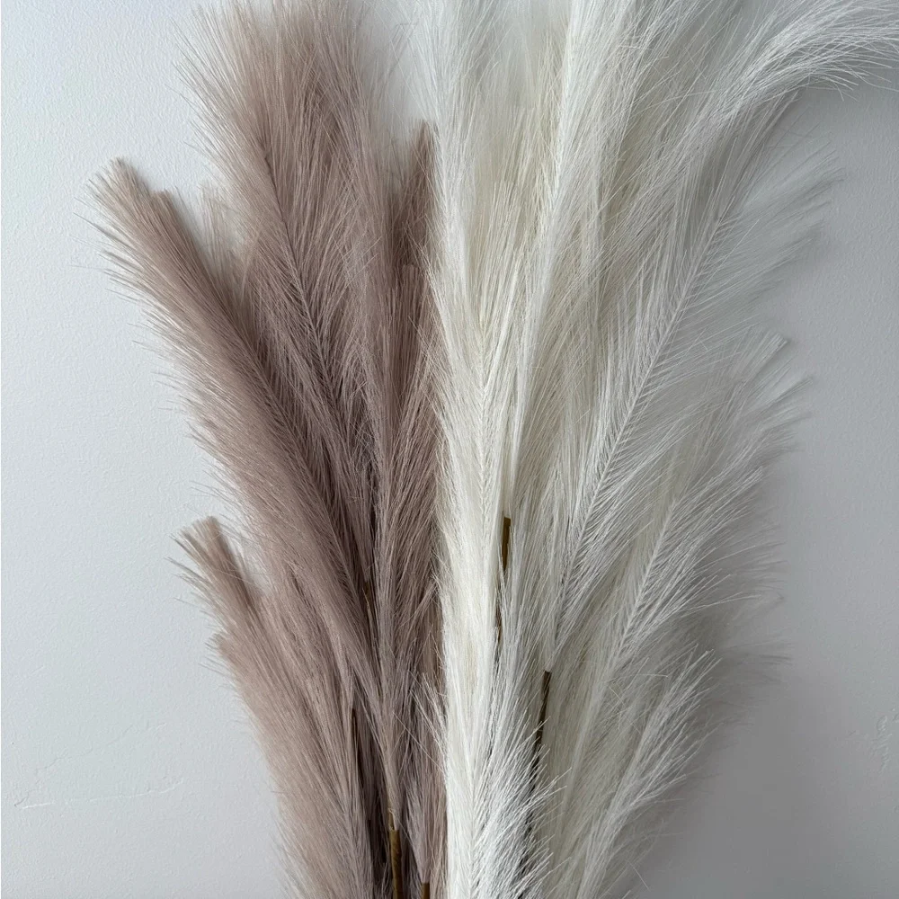 Crate& Barrel Faux Pampas Grass 45